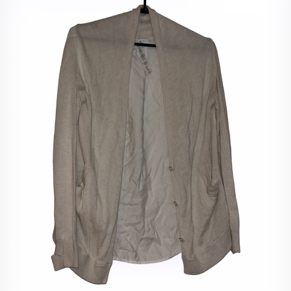 Lululemon beige  cardigan with pockets Sz 4 - Picture 16 of 16